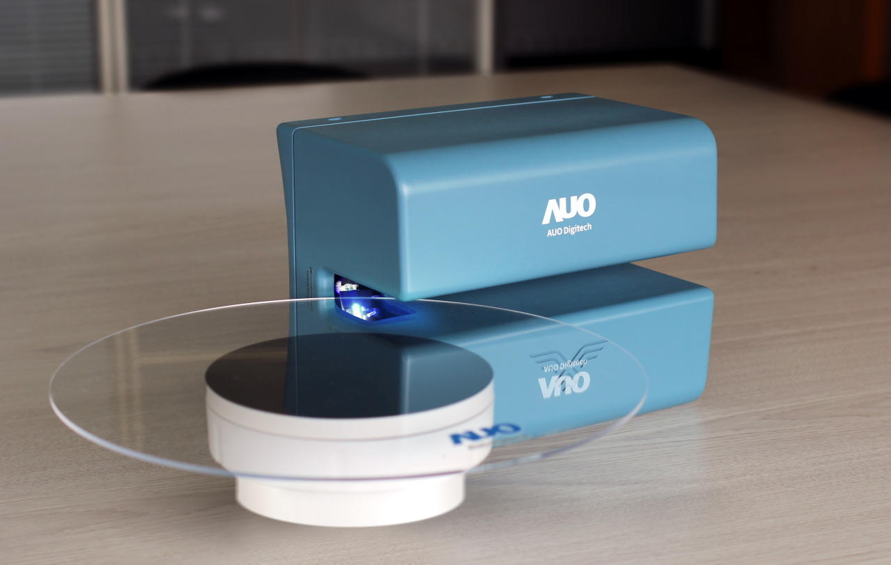 達擎寬視角3D醫療顯示器，協助醫護團隊成員於手術進行時，皆能看到一致性的3D影像，提高溝通效率，使手術更精準、快速完成達擎寬視角3D醫療顯示器，協助醫護團隊成員於手術進行時，皆能看到一致性的3D影像，提高溝通效率，使手術更精準、快速完成