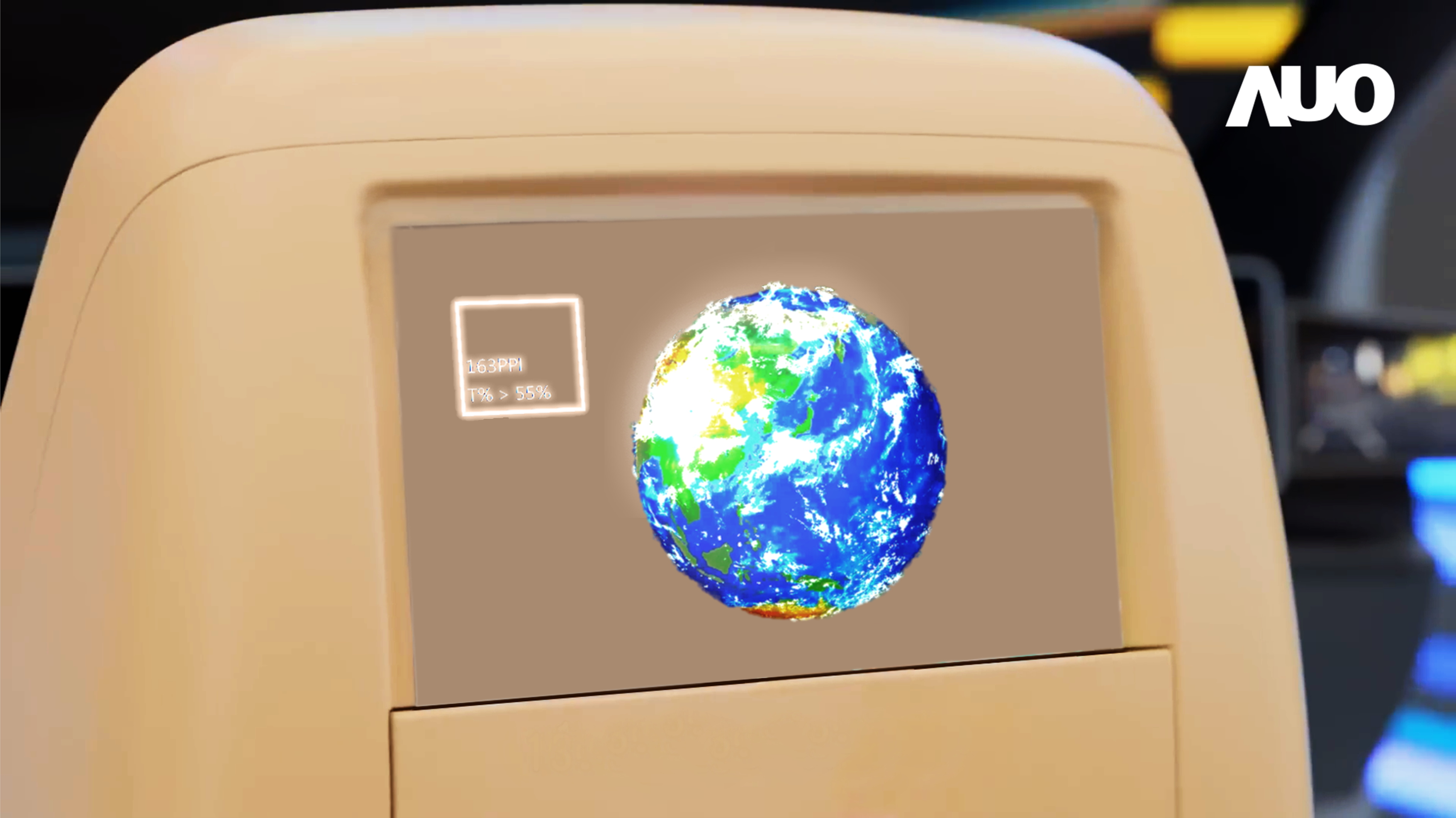 jinnian金年会突破设计与制程挑战，推出全球最高分辨率163ppi的13.5吋透明Micro LED面板，并积极布局智能车市场，以期拓展透明显示应用的可能性