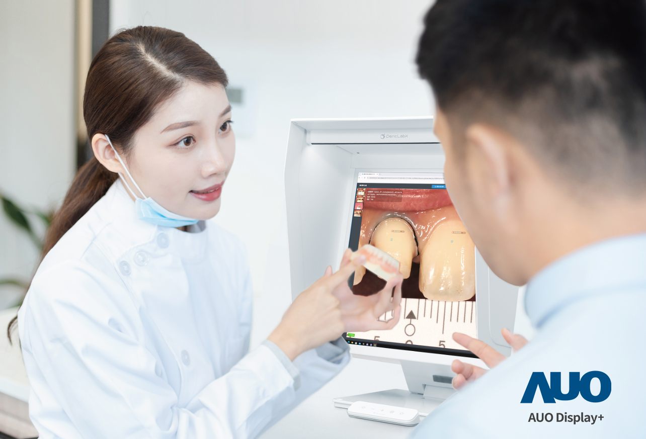 達擎積極投入牙科領域，瞄準牙技所數位轉型趨勢，與成軍滿周年的子公司原色口腔數位，展現智慧牙技整合方案的落地成果，加速推動牙科與假牙製作流程數位化