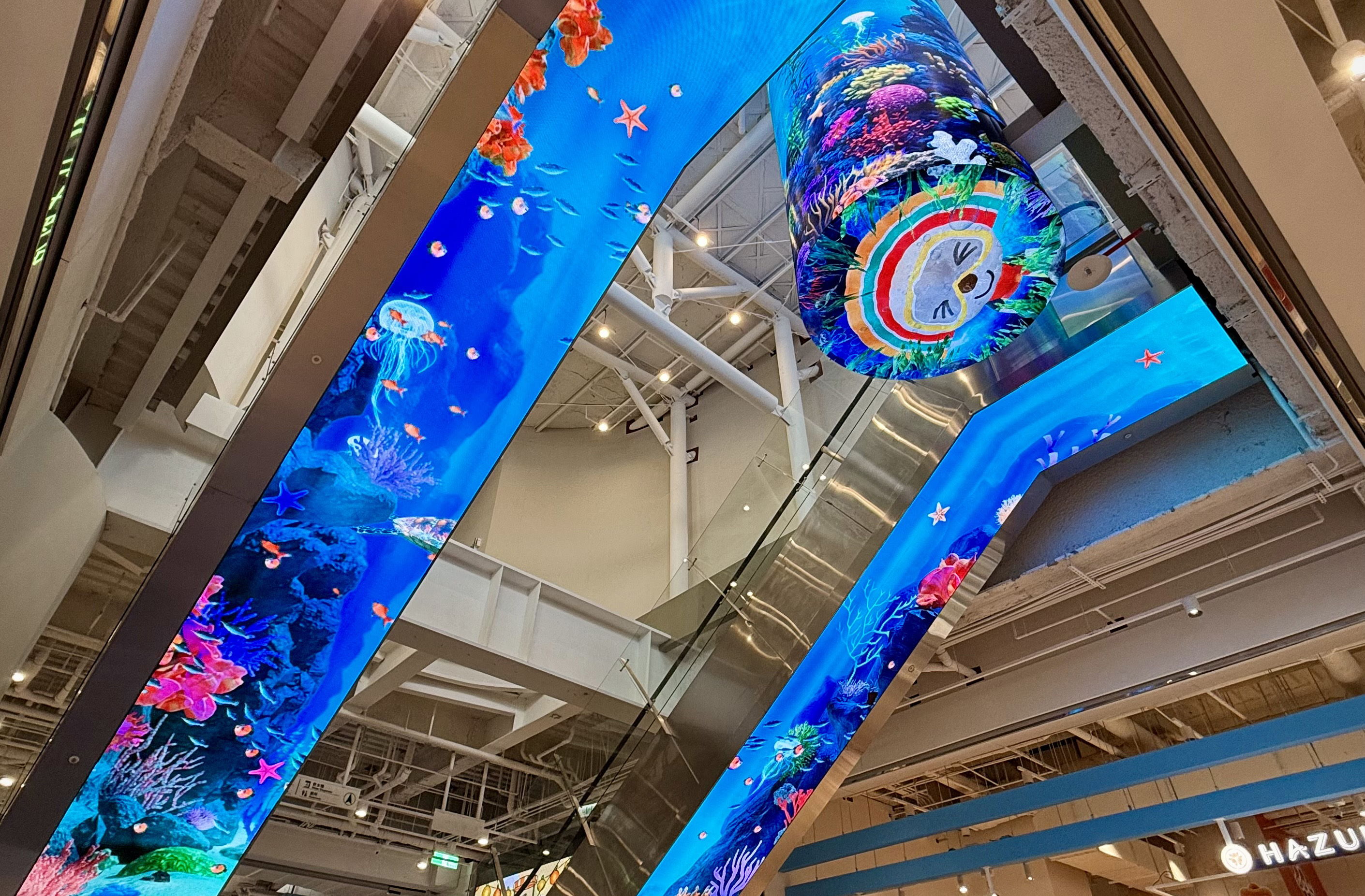 達擎與傑可達整合先進顯示技術與軟硬體應用服務，提供一系列大型LED顯示解決方案，為全新改裝開幕的「清水服務區」佈局嶄新視覺體驗。